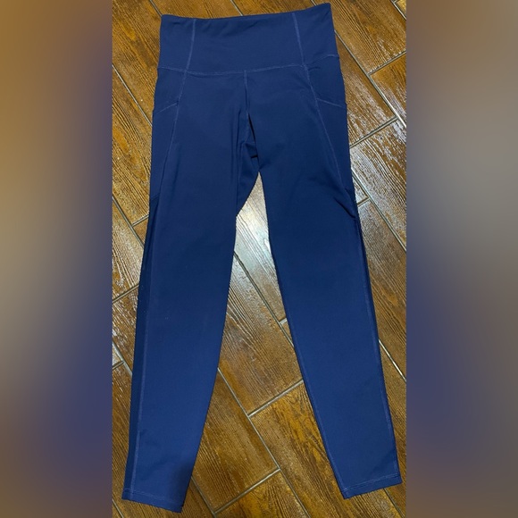 Old Navy Navy Blue Leggings SIZE MEDIUM - Picture 4 of 8